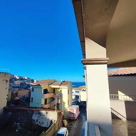 A Due Passi Dalla Spiaggia * Castelsardo