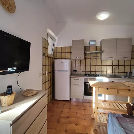 Apartment A Due Passi Dalla Spiaggia *