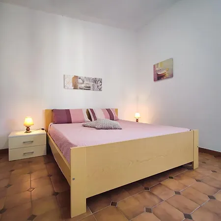 Apartment A Due Passi Dalla Spiaggia *