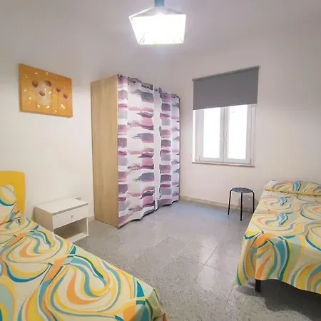 A Due Passi Dalla Spiaggia Apartamento *
